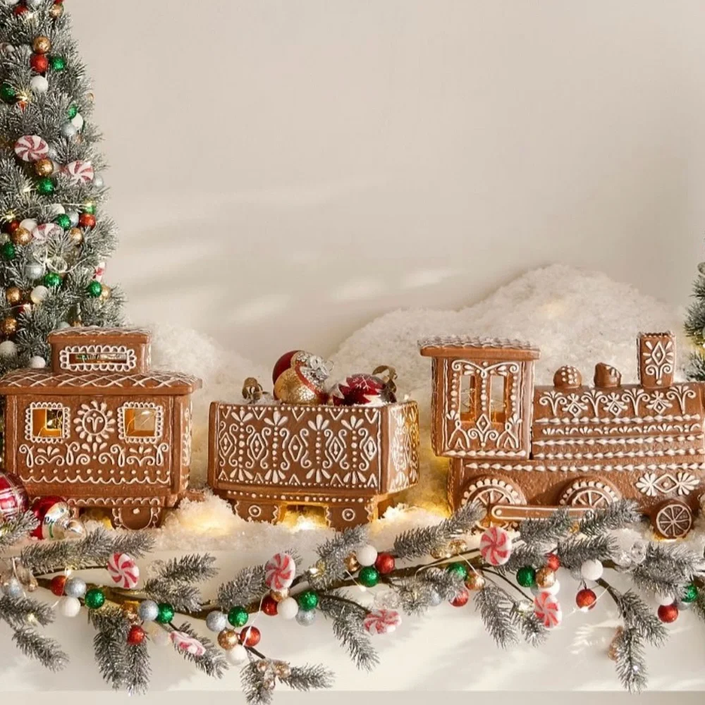 Pottery Barn Gingerbread Train NWT